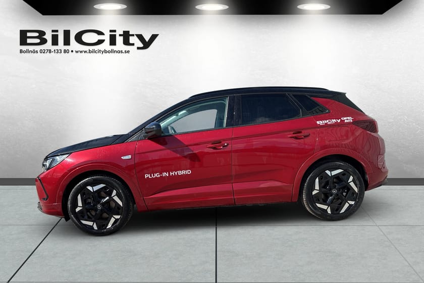 Bild 2 av Opel Grandland Hybrid4 Awd 300hk GSE Leasbar