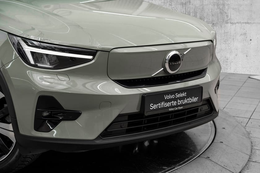 Bilde 3 av Volvo XC40 Recharge Twin motor Plus AWD Varmepumpe