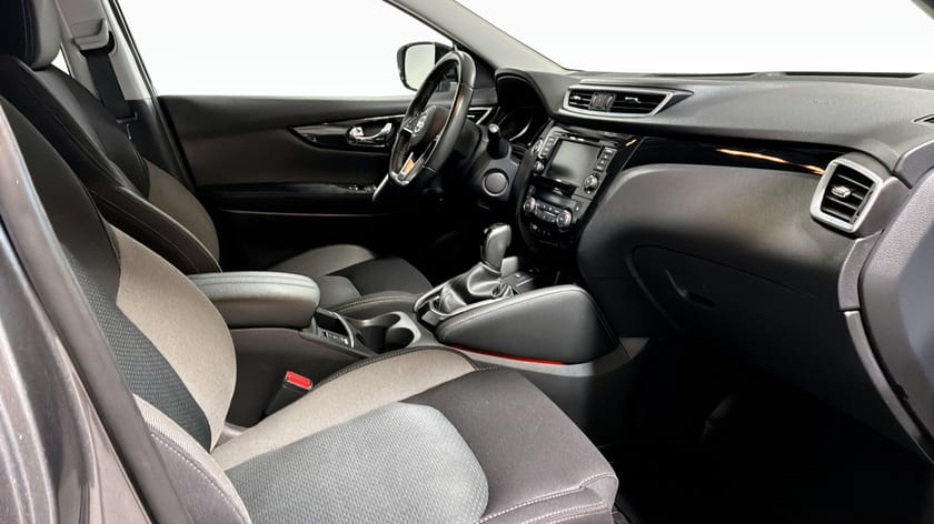 Bild 3 av Nissan Qashqai 1.3 DIG-T DCT, 160hk, Connecta *Dragkrok