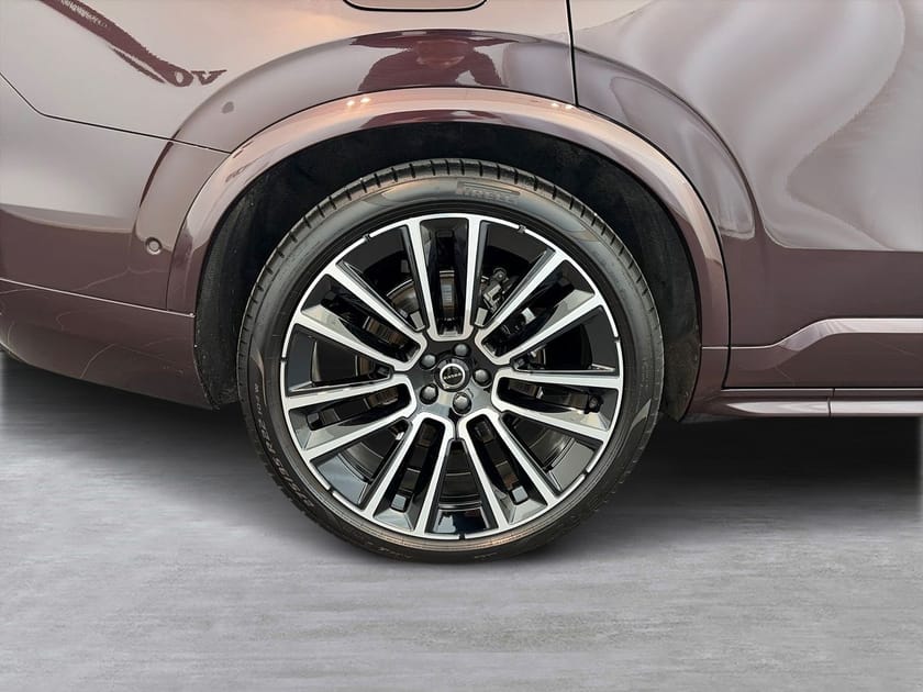 Bild 5 av Volvo XC90 T8 Ultra Dark Executive.  360 Kamera, Drag, Head up, Ventilerade stolar, Massage stolar,  B&W Sound, Aktiv Chassi, Akustikrutor, Panorama