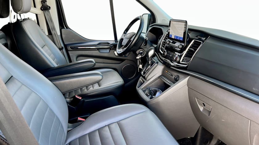 Bild 3 av Ford Tourneo Custom 320 Titanium L2 185HK AUT
