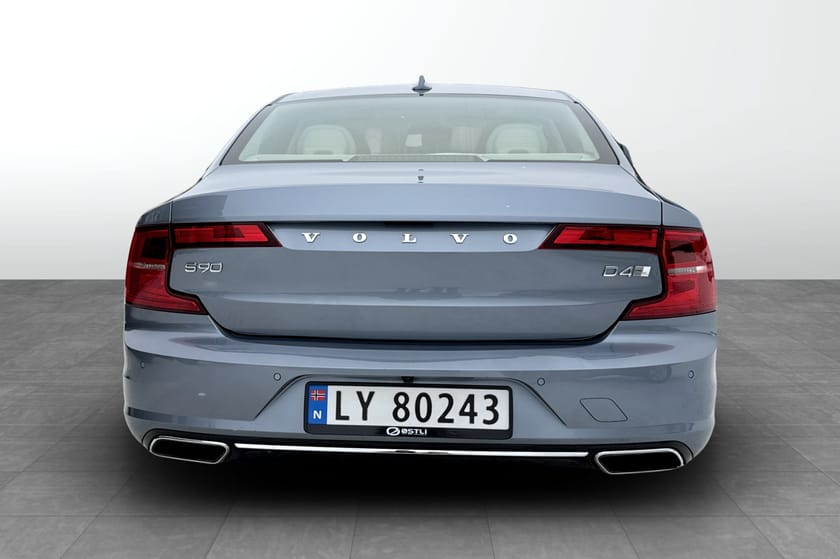 Bilde 2 av Volvo S90 Polestar-optimalisering D4 Inscription / B&W / HUD / 360 ++