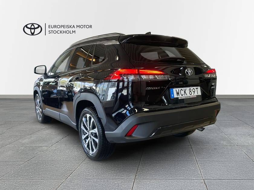 Bild 3 av Toyota Corolla Cross Hybrid AWD-i 2,0 STYLE - VINTERHJUL