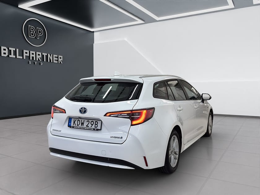 Bild 5 av Toyota Corolla Touring Sports Hybrid e-CVT Active/S+V/B-Kam