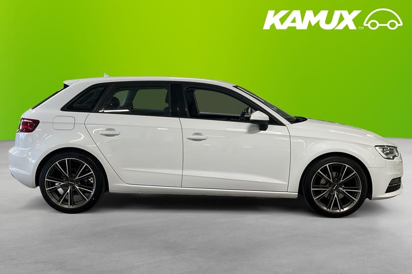 Bild 2 av Audi A3 Sportback SB 1.6 TDI 110hk Sport GPS P-Värm P-Sens Sportstol Farthåll