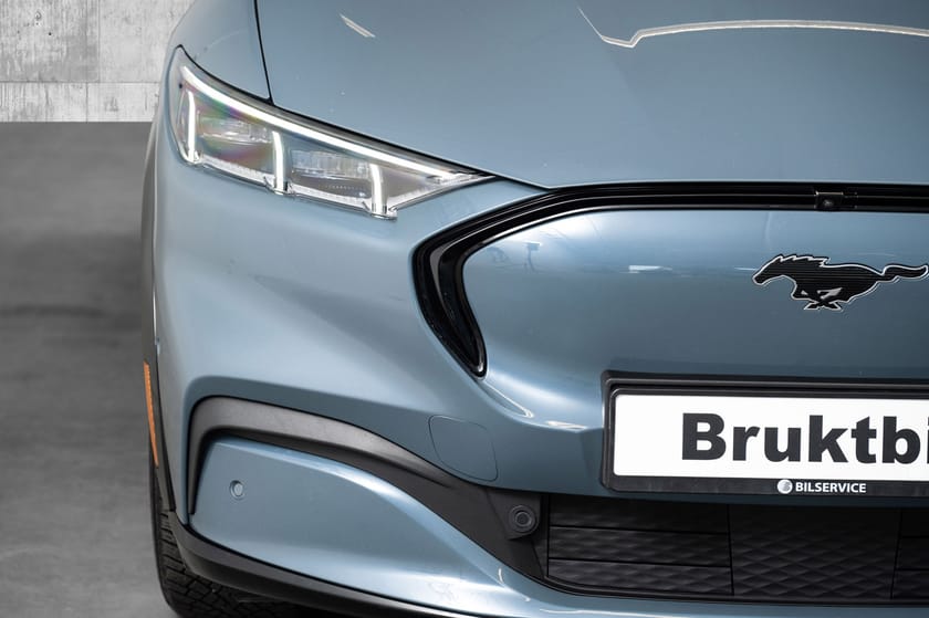 Bilde 3 av Ford Mustang Mach-E Long Range AWD Range/Premium B&O/360°/ACC/Carplay