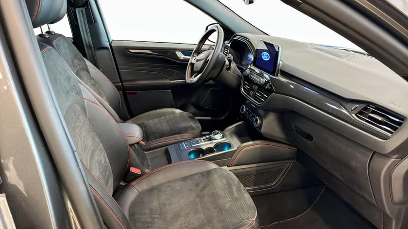 Bild 3 av Ford Kuga Plug-In Hybrid PHEV 2023 ST-LINE X