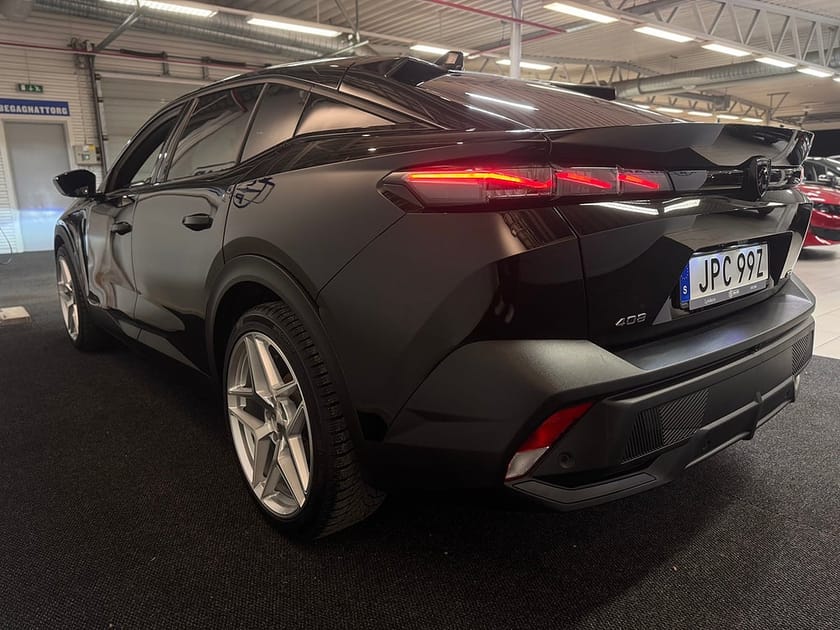 Bild 5 av Peugeot 408 Hybrid 145 145hk GT | 20" | FOCAL | Drag | Massage | Vhjul