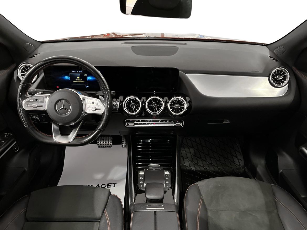 Mercedes-Benz GLA 2022 - miniatyr 8