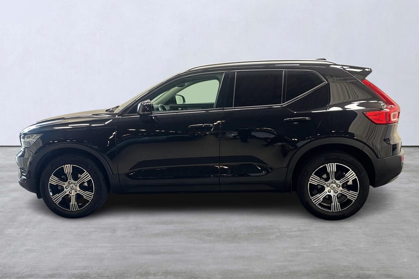 Bild 2 av Volvo XC40 T3 FWD aut Momentum Edition