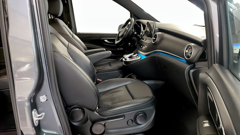 Bild 3 av Mercedes-Benz V 250d 3.1t 250 D AVANTGARDE EDITION LÅNG