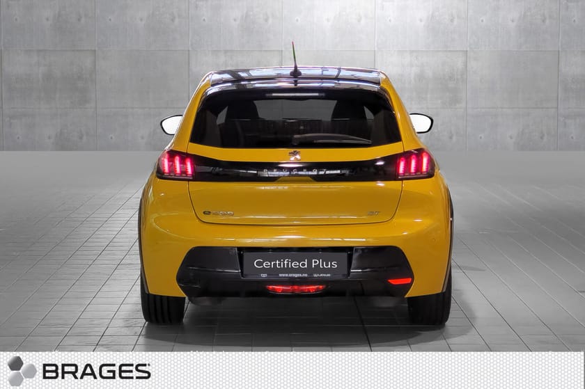 Bilde 4 av Peugeot e-208 GT 136hk