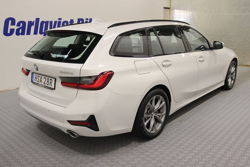 Bild 4 av BMW 330e Touring Plug in 292HK Sportline