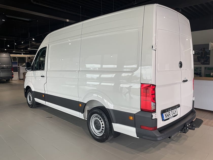 Bild 3 av Volkswagen Crafter Skåp kort hjulbas 35 : 3640 MM L3 MOTOR: 2,0 L