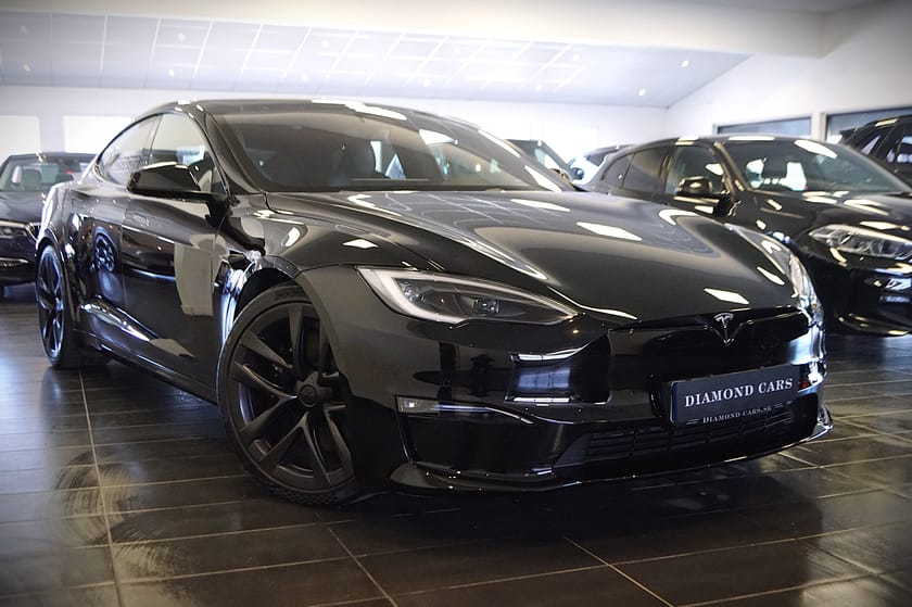 Bild 1 av Tesla Model S Plaid 1020hk\Pano\Drag\Yoke\MOMS\Vinterdäck