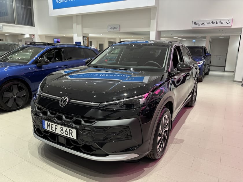 Bild 2 av Volkswagen T-Roc 1.5 ETSI 150 HK Nya Modellen *Demo*