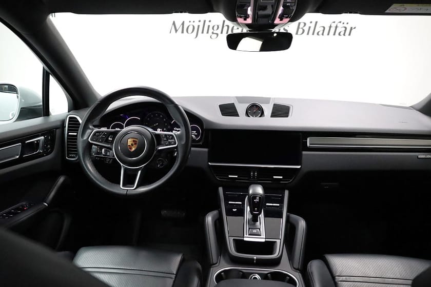 Bild 3 av Porsche Cayenne E-Hybrid Coupé Platinum Edition