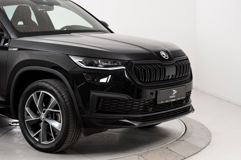 Bilde 3 av Škoda Kodiaq 2,0 TDI 200hk Sportline 4x4 Krok ACC Kamera Matrix