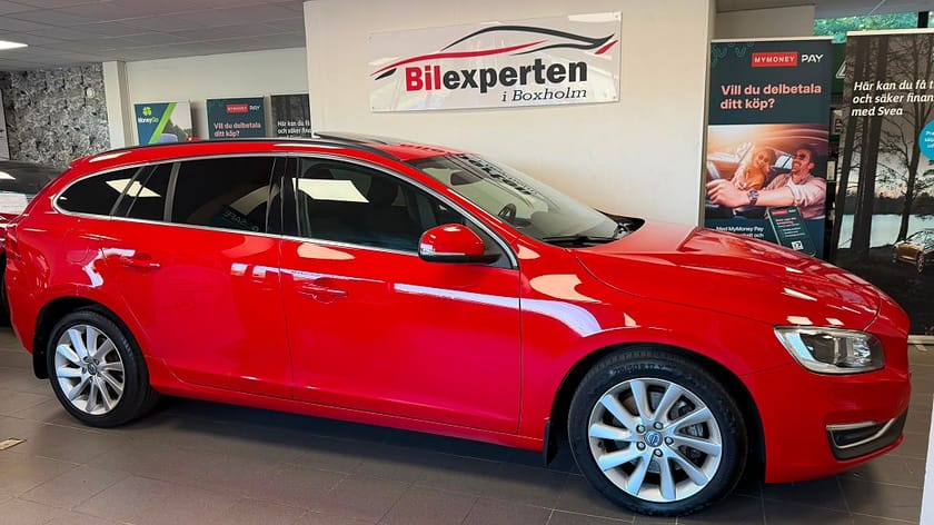 Bild 4 av Volvo V60 D4 AWD Geartronic Momentum Business Edition Pro Euro 5
