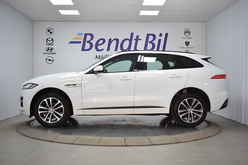 Bild 4 av Jaguar F-Pace 20d AWD R-Sport 180Hk / Apple Carplay