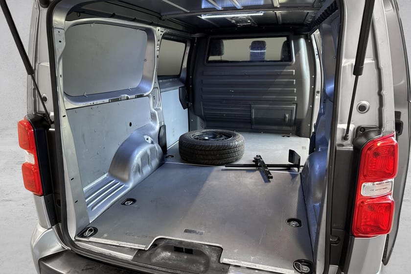Bilde 5 av Peugeot Expert Varebil 2.0 BlueHDi 150hk 4x4