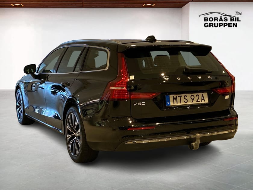 Bild 2 av Volvo V60 Recharge T6 Core Edition