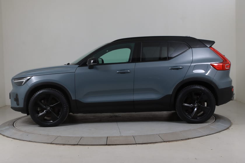 Bilde 3 av Volvo XC40 Recharge Twin motor 408 hk AWD Pro ACC Krok Kamera H/K