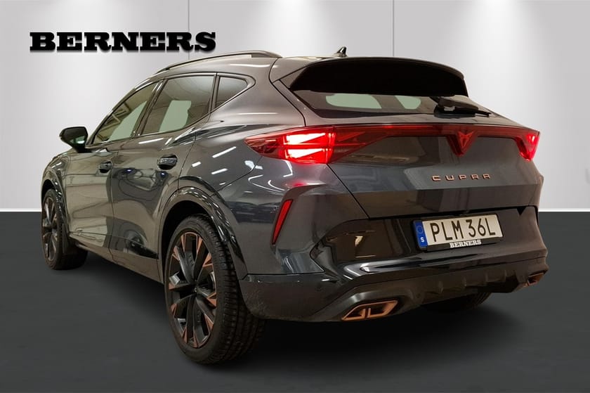 Bild 3 av CUPRA Formentor VZ e-Hybrid / Drag / Matrix / 19 Tum /