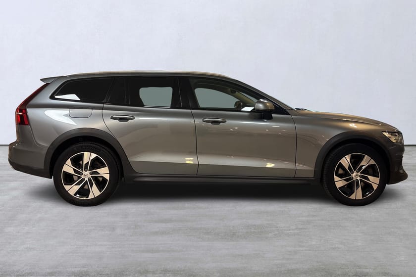 Bild 3 av Volvo V60 Cross Country D4 AWD Advanced Edt