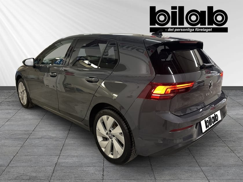 Bild 3 av Volkswagen Golf LIFE 1.5 ETSI 150 HK 7 VXL DSG