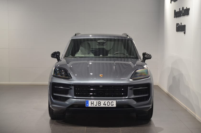Bild 3 av Porsche Cayenne E-Hybrid Black Edition
