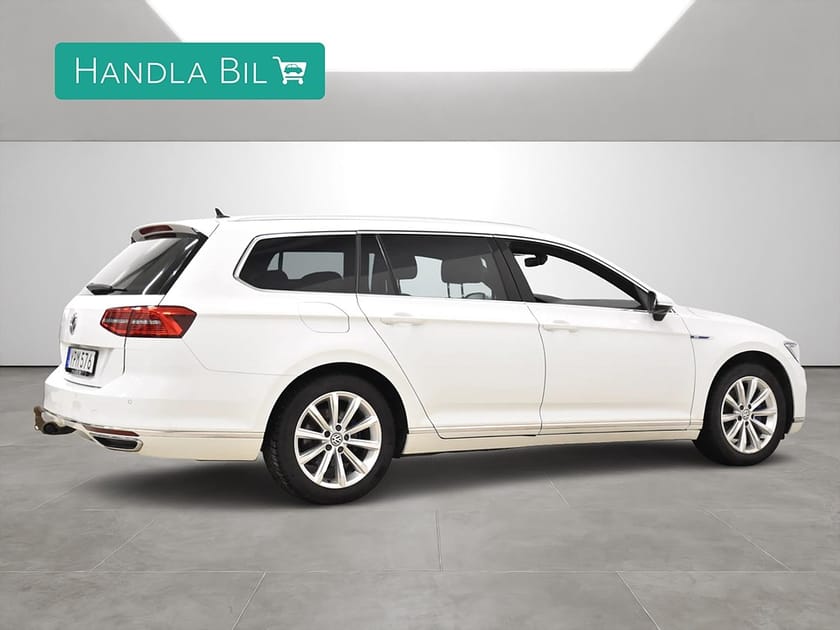 Bild 5 av Volkswagen Passat Variant GTE 1.4 TSI Drag Pano Cockpit Skinn Dynaudio Värm