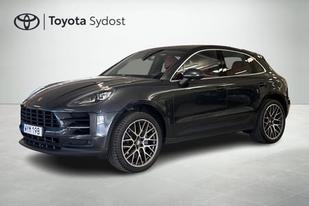 Porsche Macan S Drag