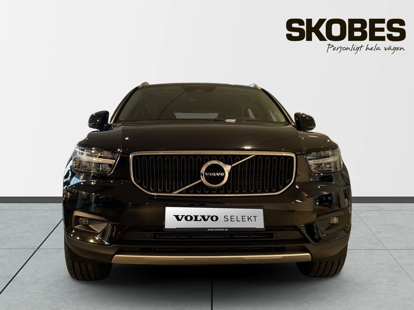 Bild 2 av Volvo XC40 D3 AWD Momentum Advanced
