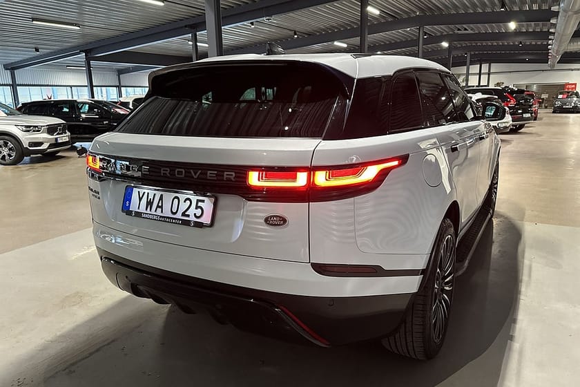 Bild 4 av Land Rover Range Rover Velar D180 AWD R-Dynamic B-kam Pano