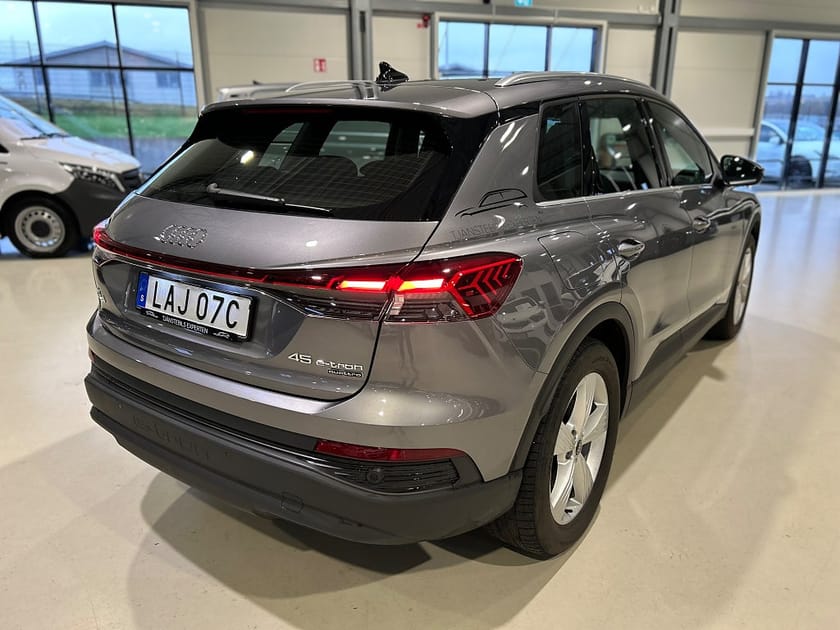 Bild 3 av Audi Q4 45 e-tron quattro 286hk/Dragkrok *Kampanjränta 2,75%*
