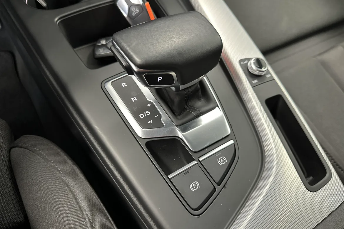 picture of a car