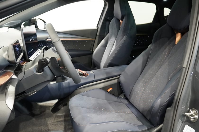 Bild 4 av CUPRA Tavascan VZ 77 KWH 340 HK AWD DEMO
