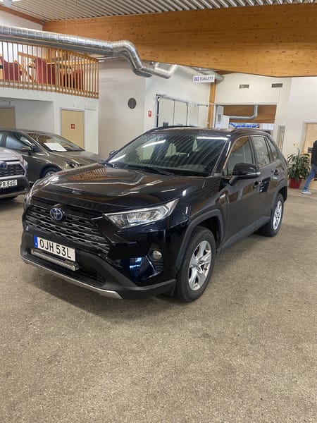 Toyota RAV4 Hybrid AWD-i E-CVT | Vinterhjul