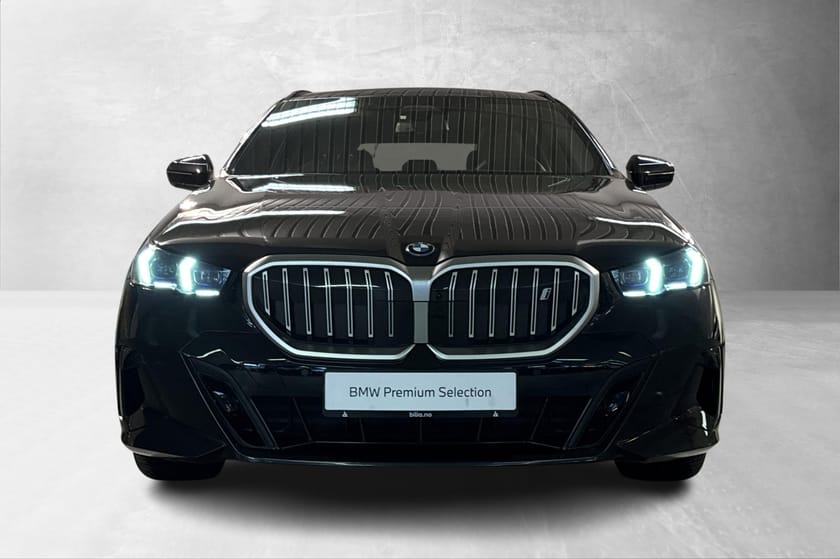 Bilde 2 av BMW i5 xDrive40 Touring Fully Charged M-Pro, Pano, B&W, ACC++