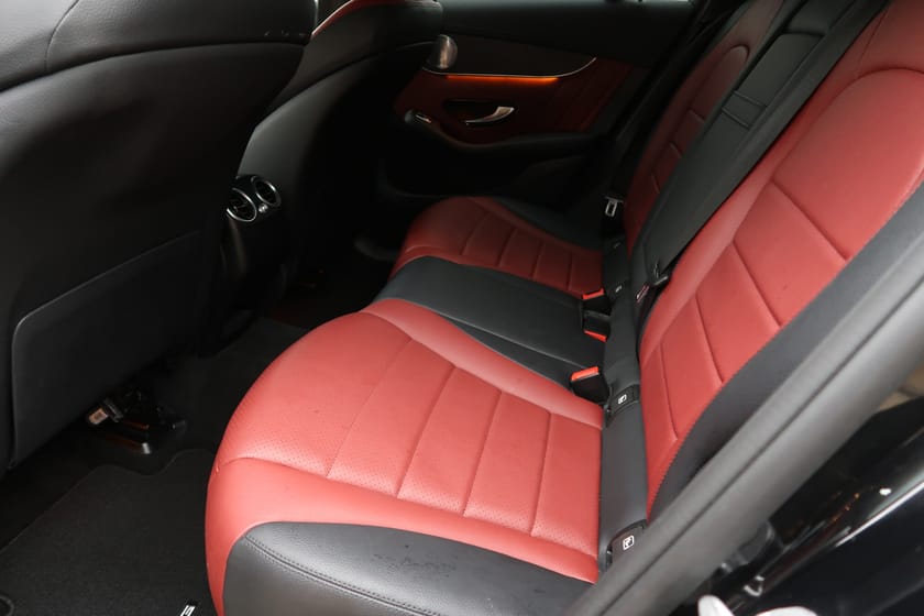 Bild 5 av Mercedes-Benz GLC 250 d Coupé 4MATIC AMG Panorama Burmester