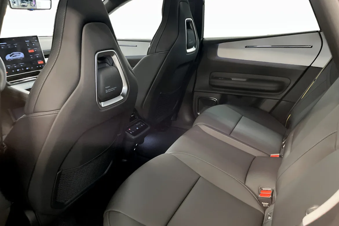 Polestar 4 Coupé Long range Single motor
