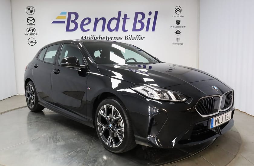 Bild 1 av BMW 120 M Sport | Rattvärme| Backkamera