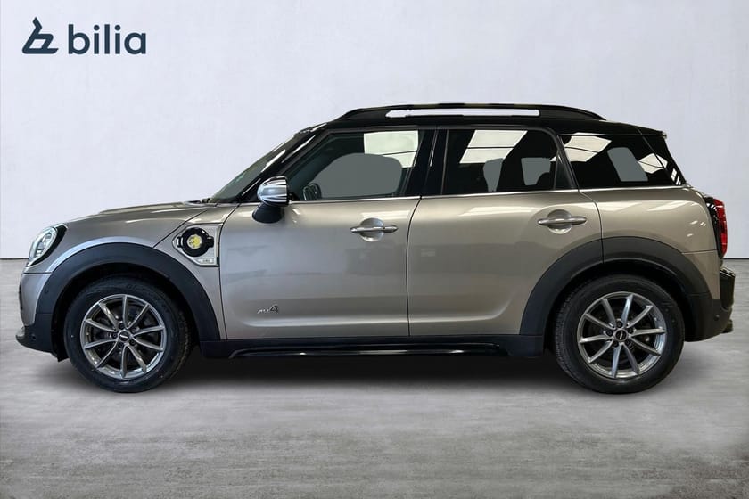 Bild 2 av MINI Countryman Cooper SE ALL4 Pepper JCW H/K Pano Loungepkt