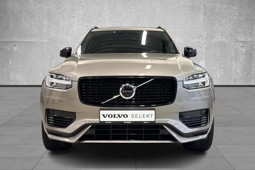 Bilde 2 av Volvo XC90 7 Seats T8 AWD R-Design, luft, Head-Up, hengerfeste, aktiv LED