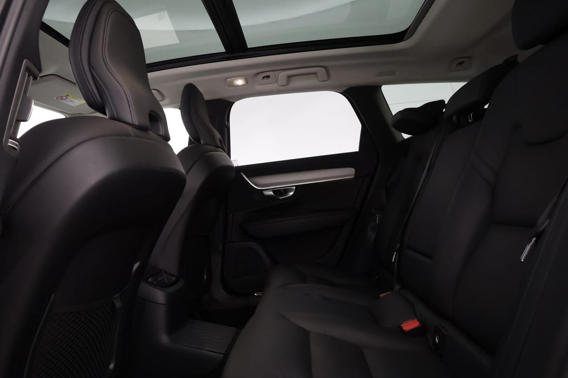 Volvo V90 2023 - miniatyr 10