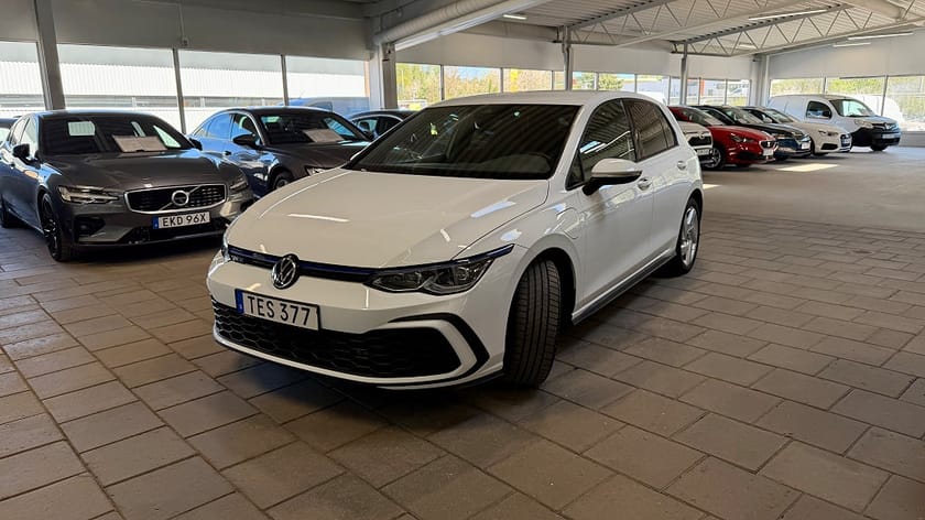 Bild 5 av Volkswagen Golf GTE 245 hk Plugin Hybrid Navi|Travel|Assist