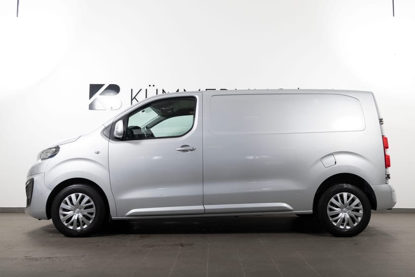 Bild 1 av Peugeot Expert Panel Van 1.2t 2.0 BlueHDi 122hk Moms/Backkamera/Kamremsbytt