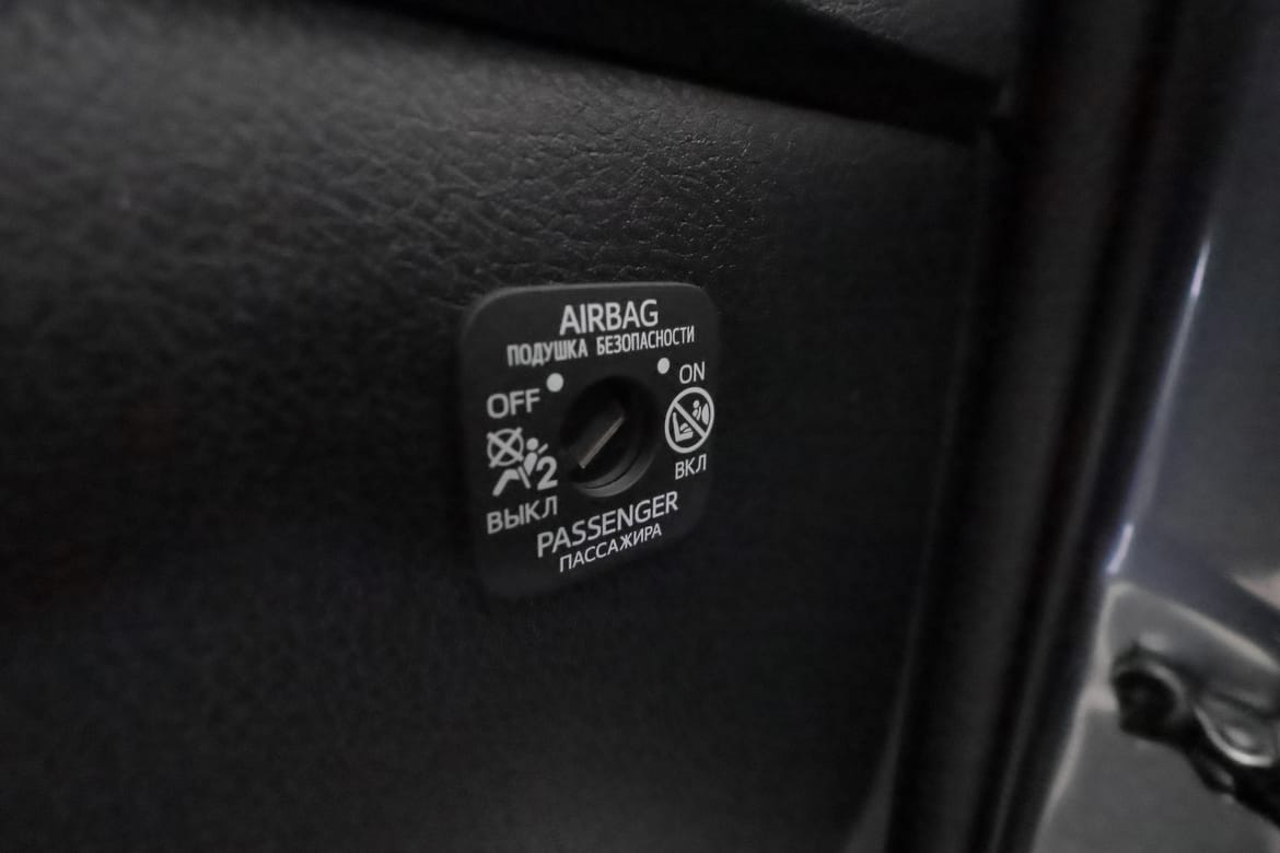 Toyota C-HR 2021 - miniatyr 19