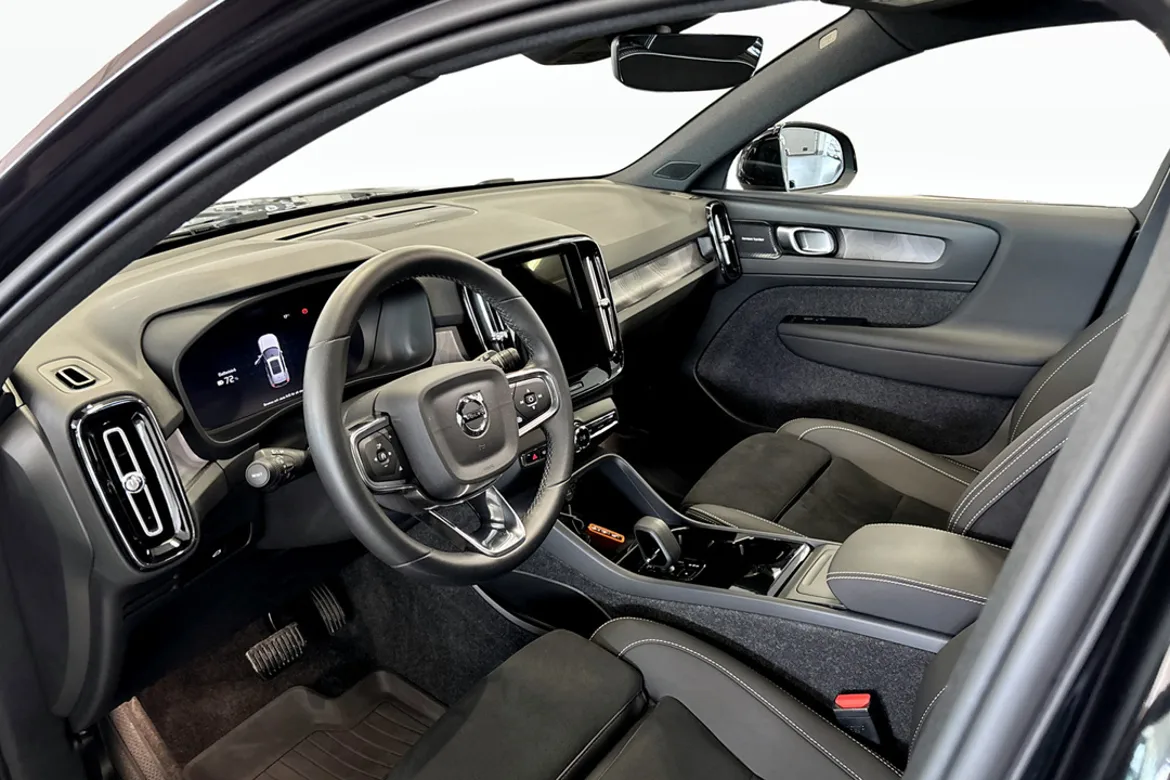 Volvo EX40 Twin Motor Performance